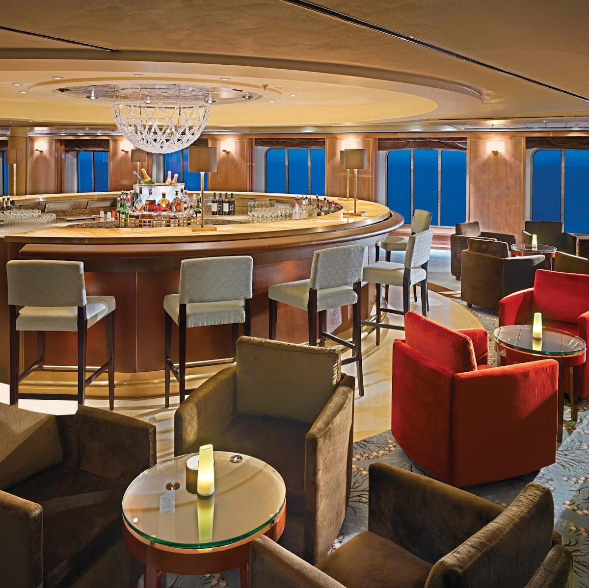 Enrichment-Entertainment-Starlite-Club-on-Crystal-Symphony - Take time to stop by the Starlite Club to finish off the night with conversation and cool beverages while aboard the Crystal Symphony.