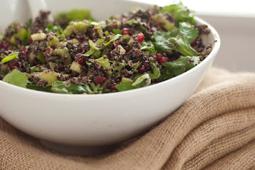 Pomegranate Quinoa Salad