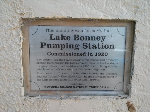 Former Lake Bonney Pumping Station
