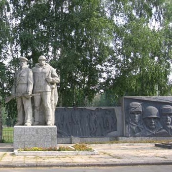 Памятник павшим в годы ВОВ солдатам