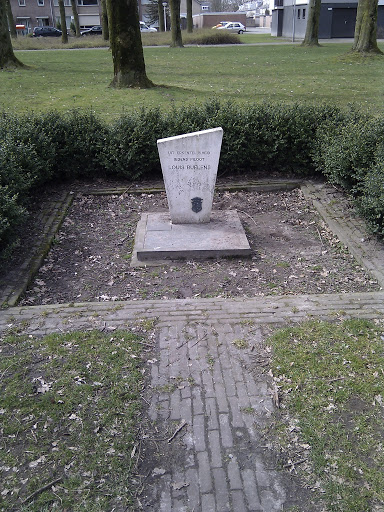 Louis Buelens Monument