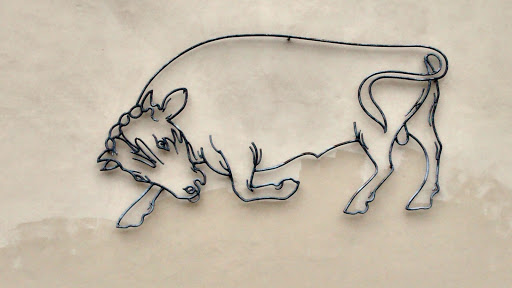 Bull at Frederiksbjerg Torv