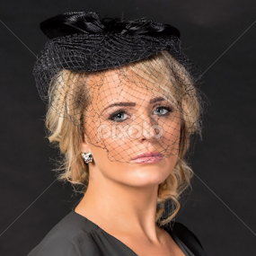 Sam... by Lee Sutton - People Portraits of Women