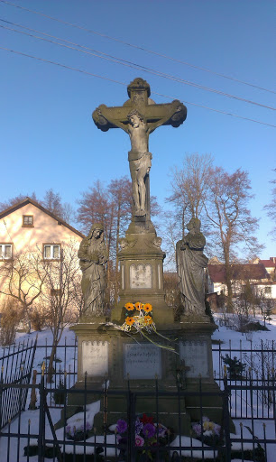 Krzyż i Rzeźby