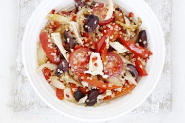 Spicy tuna quinoa salad