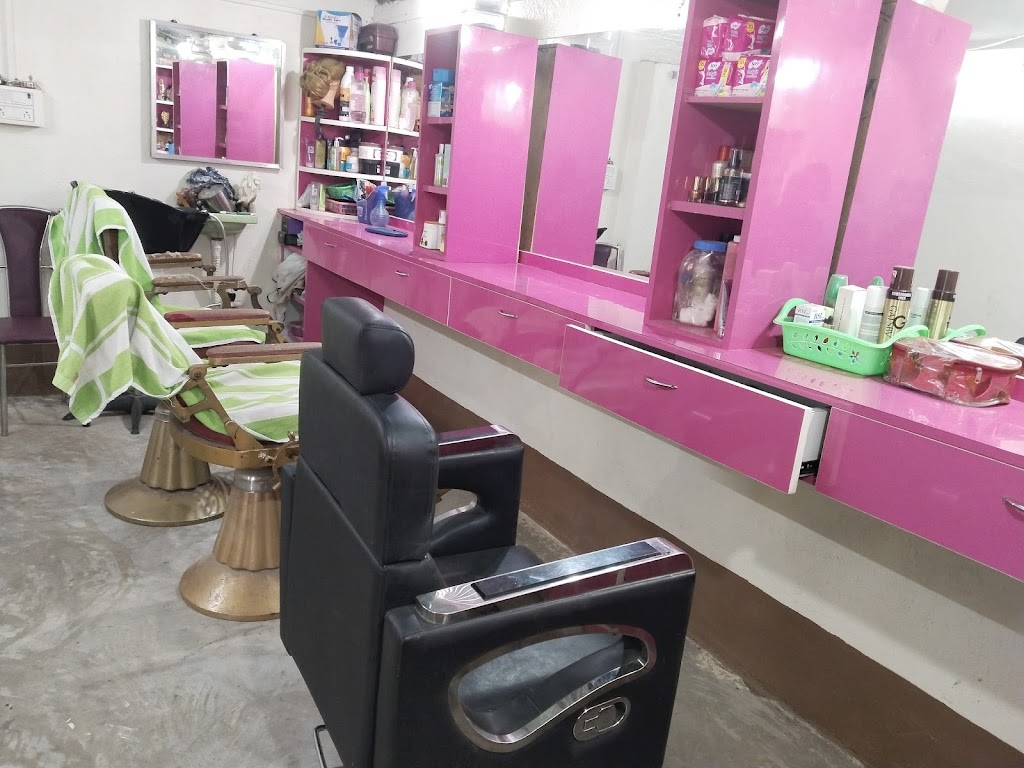 Rinku Ladies Beauty Parlour Makeup Academy