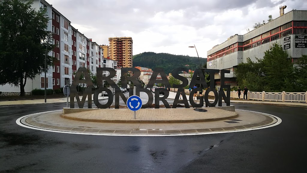 Rotonda Arrasate-Mondragon