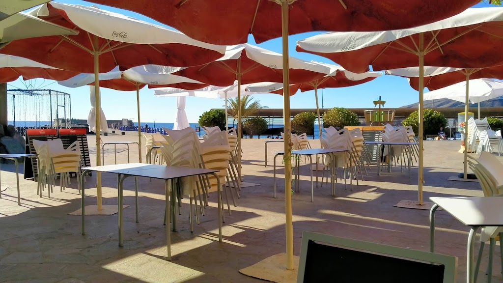 Restaurante Taperia puerto — Ambiente