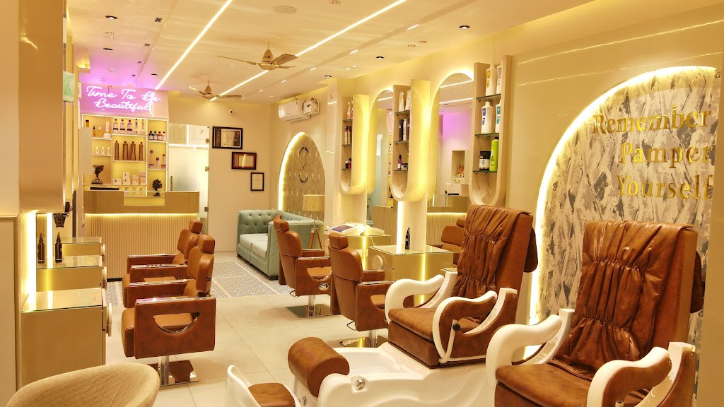 Nandini J Makeup Studio Luxury Salon Hd Party Makeup Haircut Styling Hd Bridal Makeup In Shamli