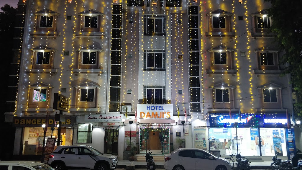 Hotel Damjis Ahmedabad