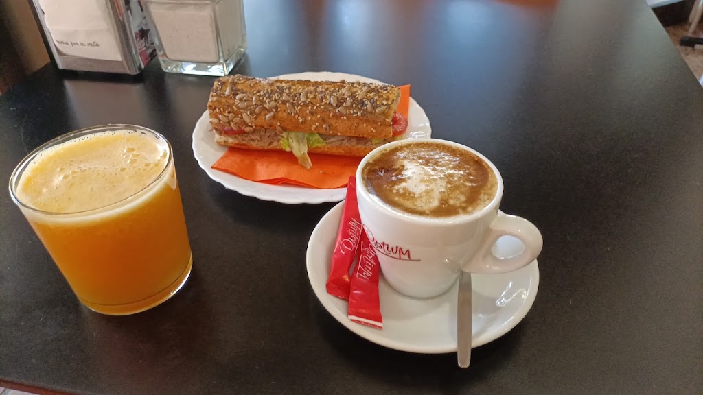 Cafeteria El Pas — Del propietario