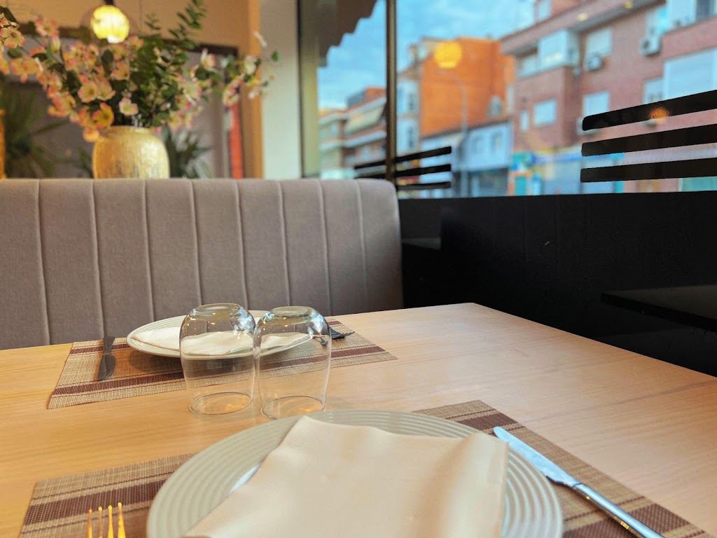 Restaurante MIFAN & SUSHI