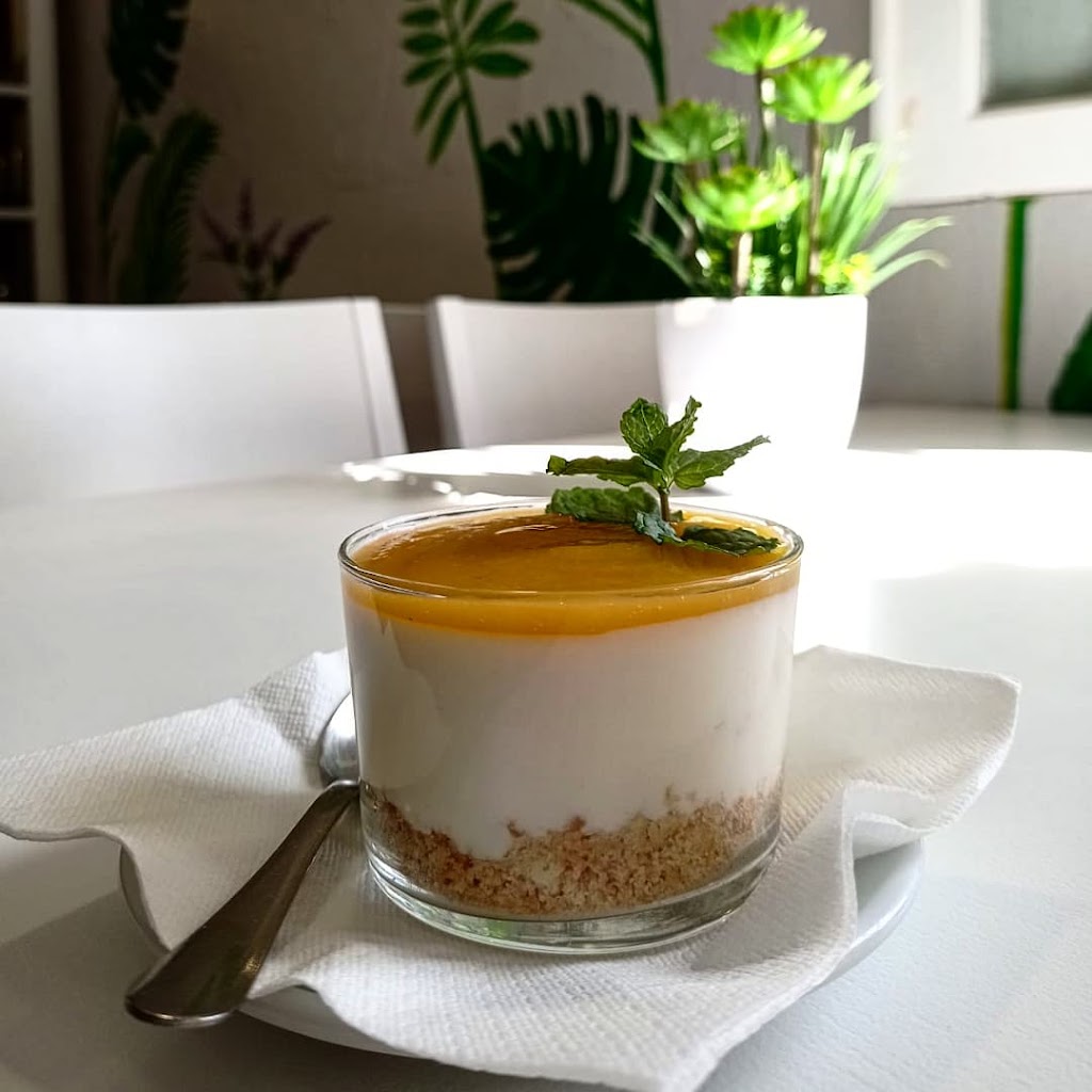 Dulce Maria Cafe-Bar — Comida y bebida