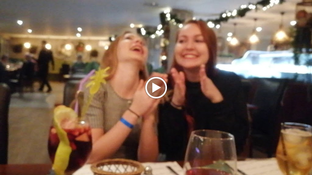 Restaurant Reno — Videos