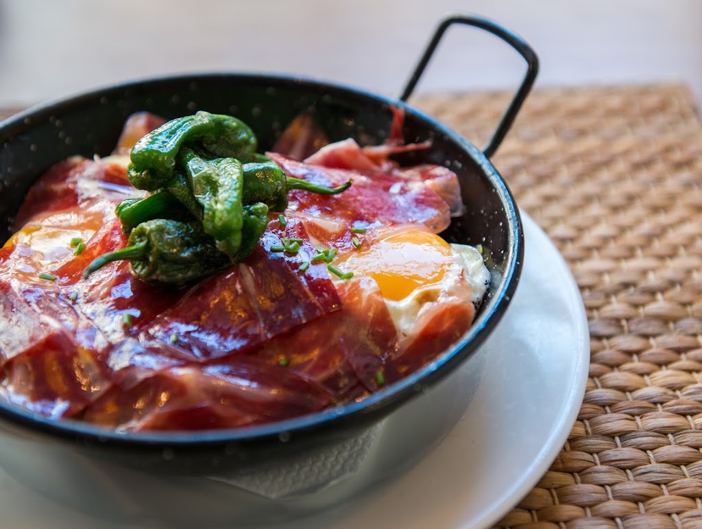 Fogon de Mariana — Comida y bebida