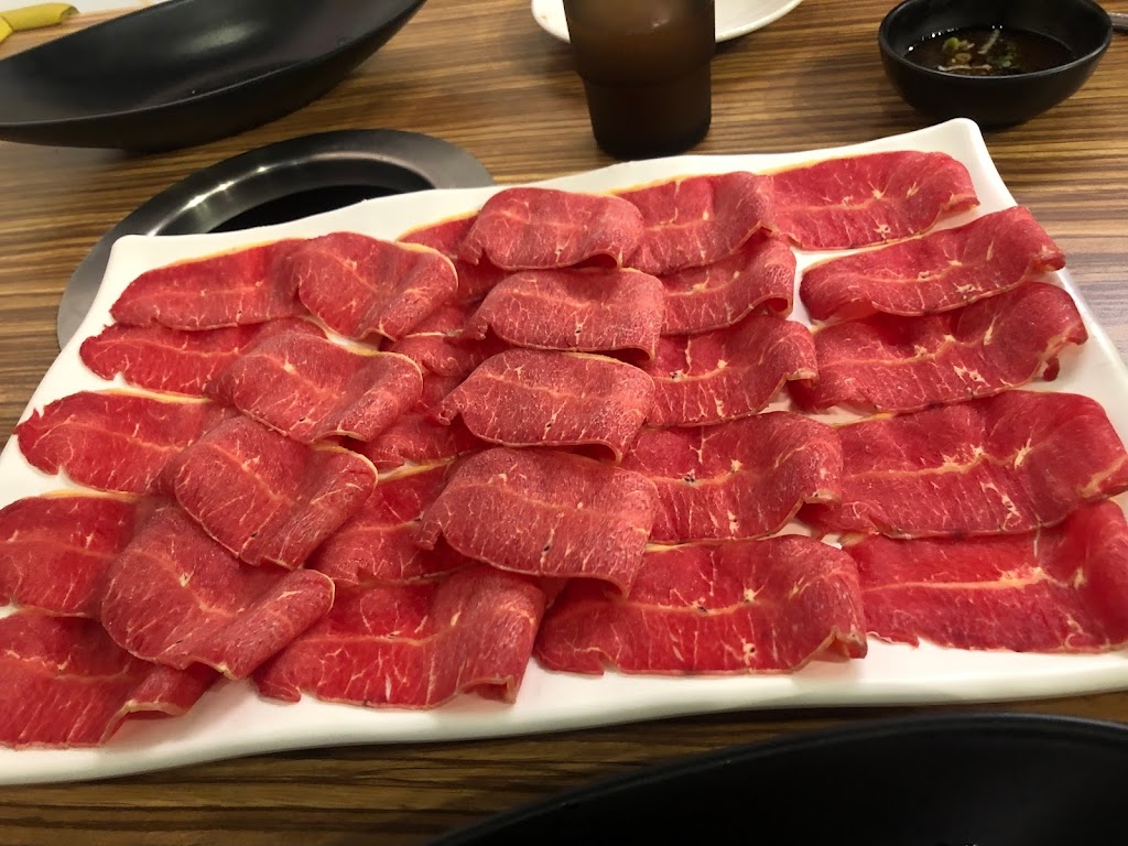 肉多多火鍋-樹林中山店 的照片