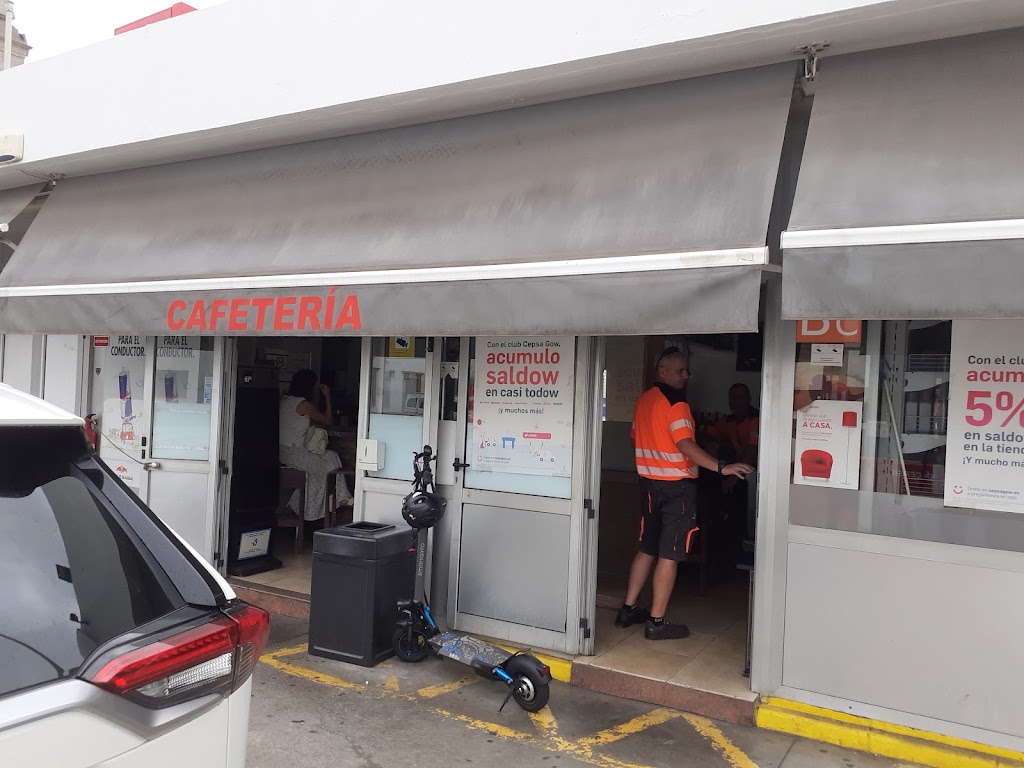 Estacion de servicio Cepsa — Estacion de servicio