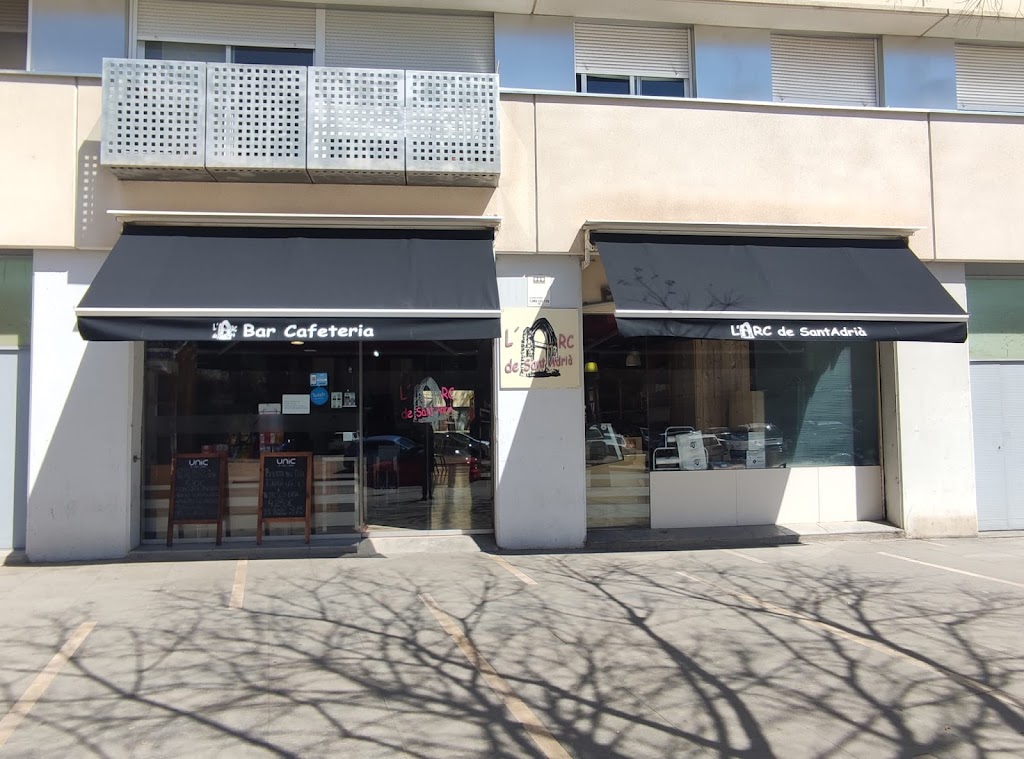 Bar Cafeteria L'Arc de Sant Adria
