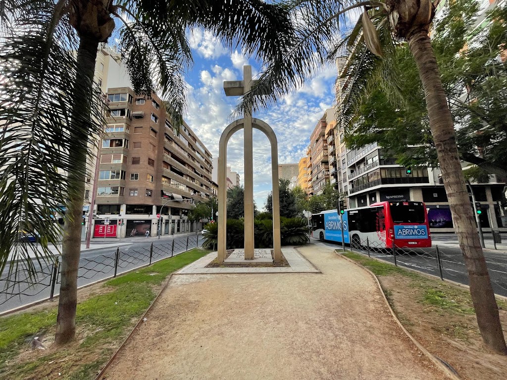 Cruz de los Caidos por sus ideales