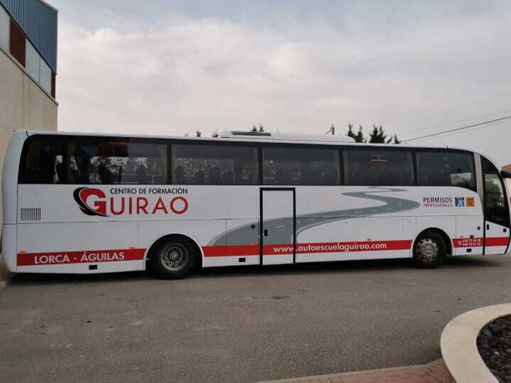 AUTOESCUELA GUIRAO — Del propietario