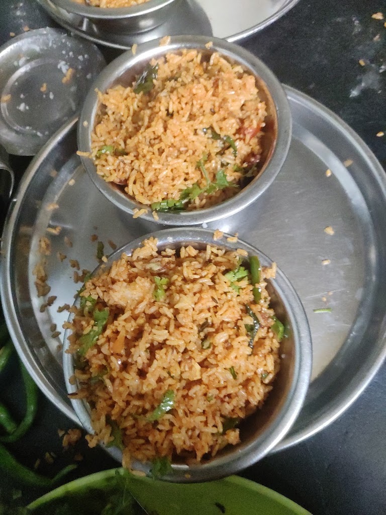 New Jagdamba Hotel Gangavati 26Th Ward Vivekananda Colony