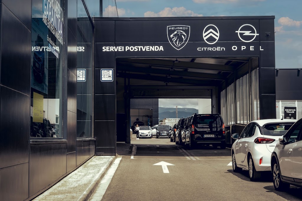 Taller Oficial Peugeot, Citroen, Opel - Joaquin Oliva Tarragona — Del propietario