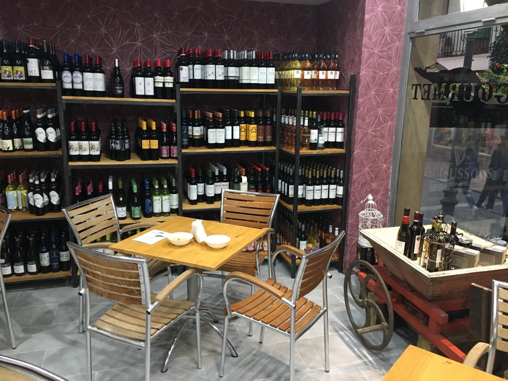 Sabores Gourmet — Ambiente