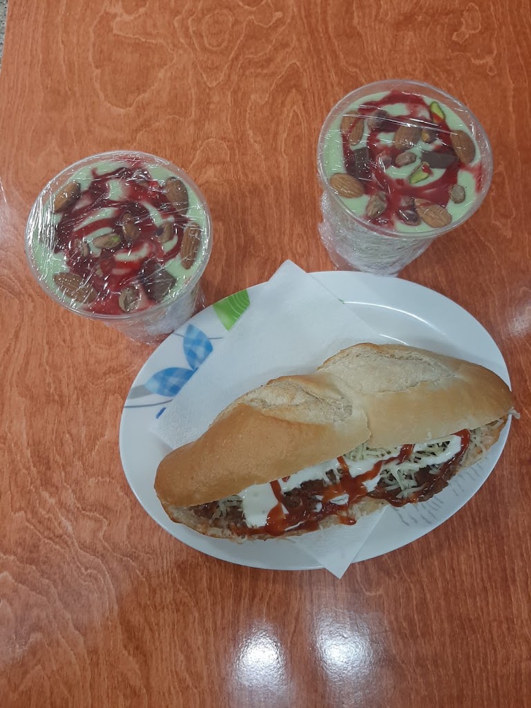 Chawarma Al Atlas — Comida y bebida