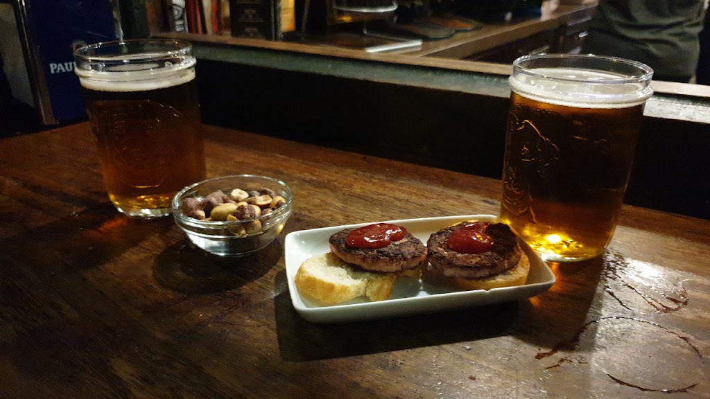 Garatge — Comida y bebida