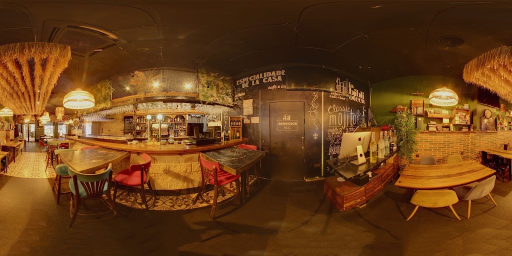 Restaurante Elche | La Biblioteca — Ambiente