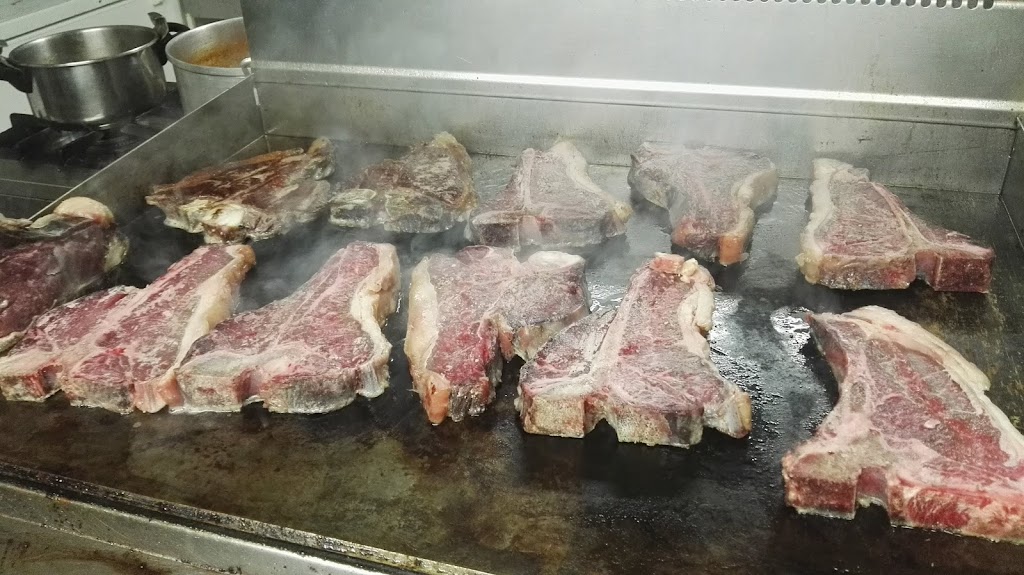 Restaurante La Taberna del Quijote — Comida y bebida