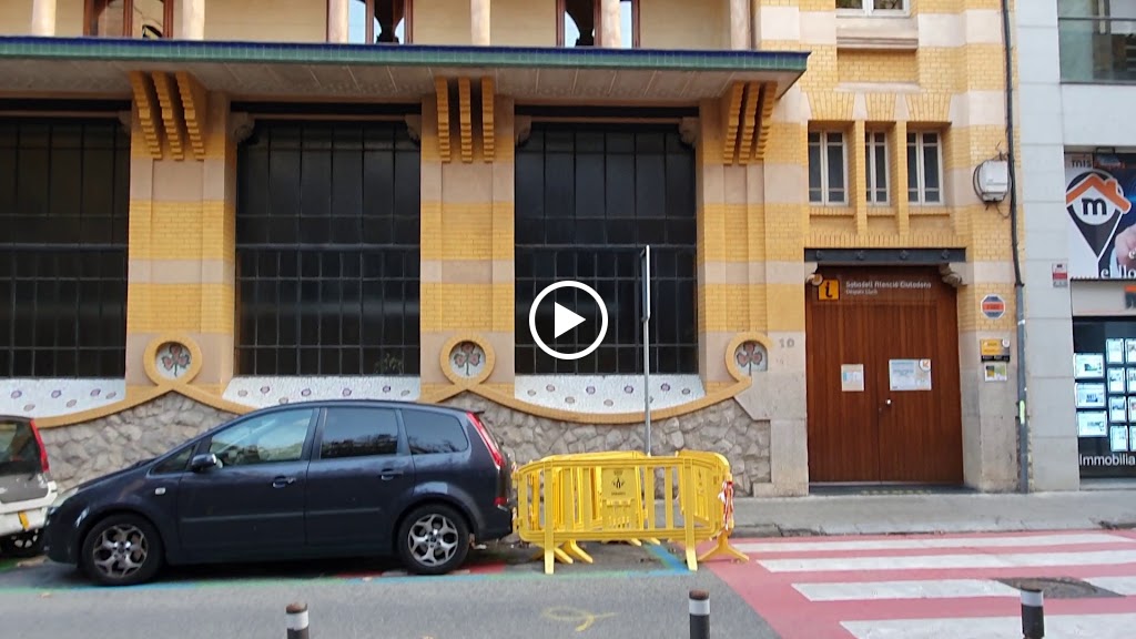 Aparcabicis a carrer Industria — Videos