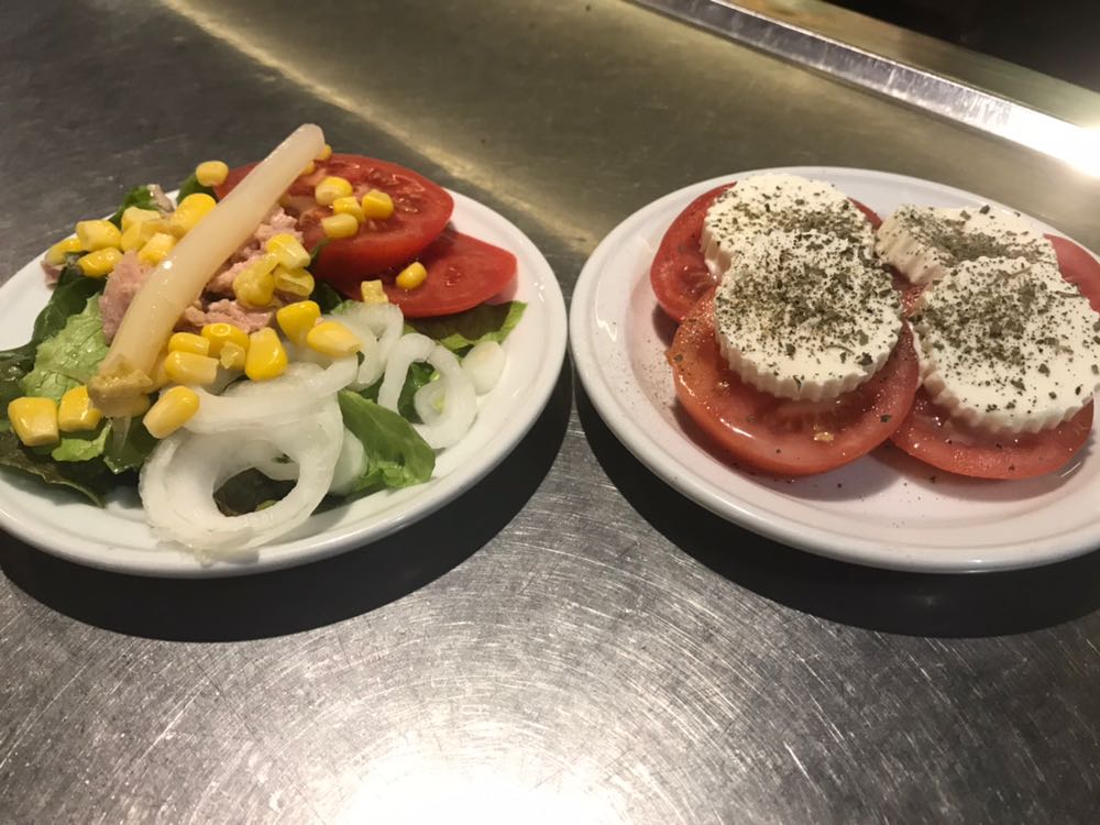 Cafeteria Nevada — Comida y bebida