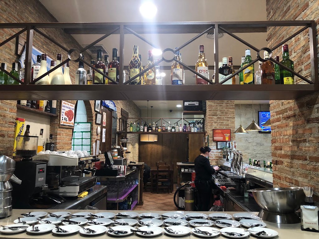 Restaurante La Rosaleda — Ambiente
