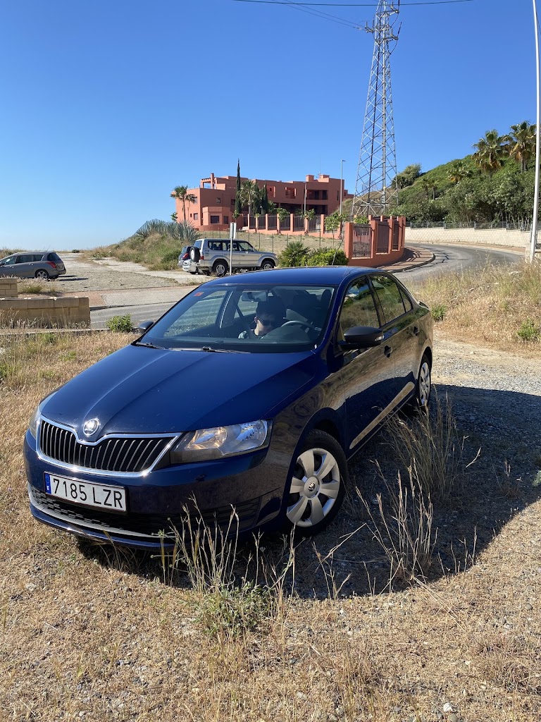 Ronin Car & Scooter Rental Fuengirola