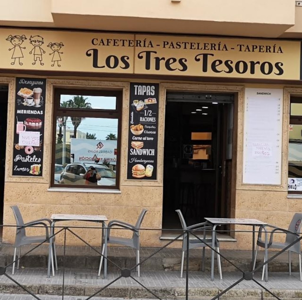 Los Tres Tesoros Cafeteria