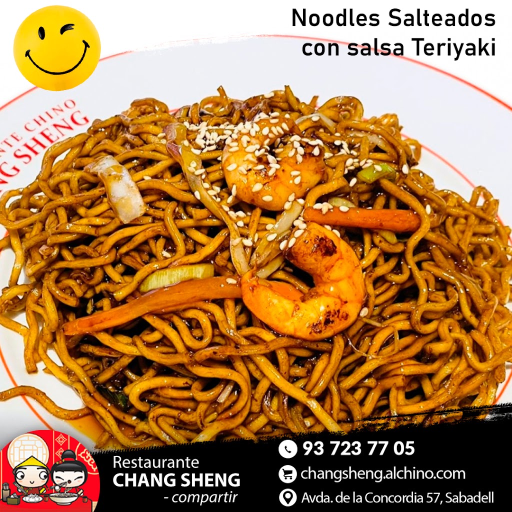 Restaurante Chang Sheng — Fideos fritos