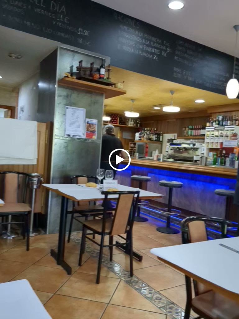 Cafeteria Escudero — Videos