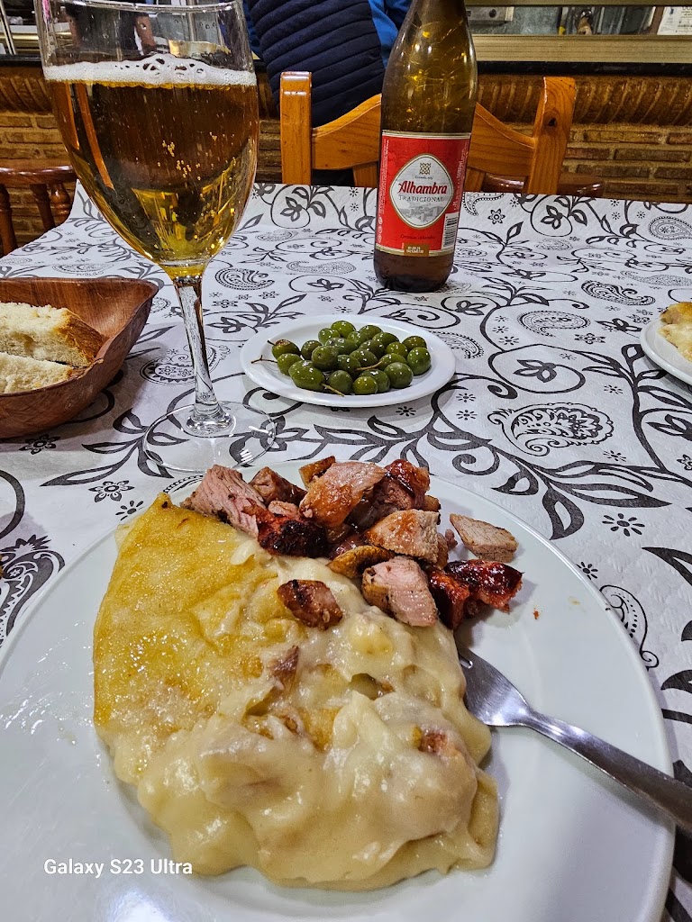 Restaurante Pueblo Nuevo — Comida y bebida