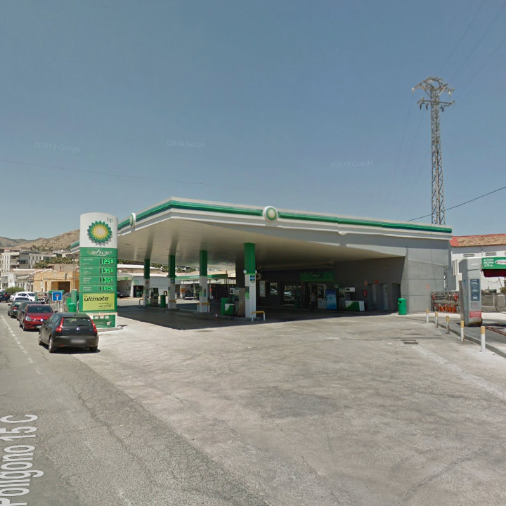 bp El Limonar: Estacion de servicio — Del propietario