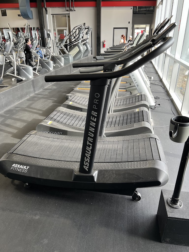  Paris Fitness & Aquatics