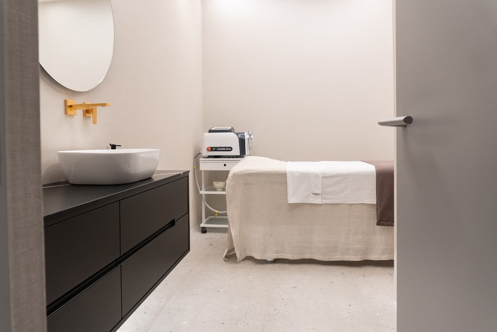 INMACULADA MANZANO BEAUTY CARE — Del propietario
