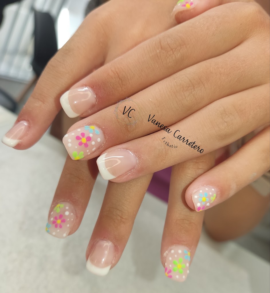 Vanesa Carretero Esthetic — Manicura