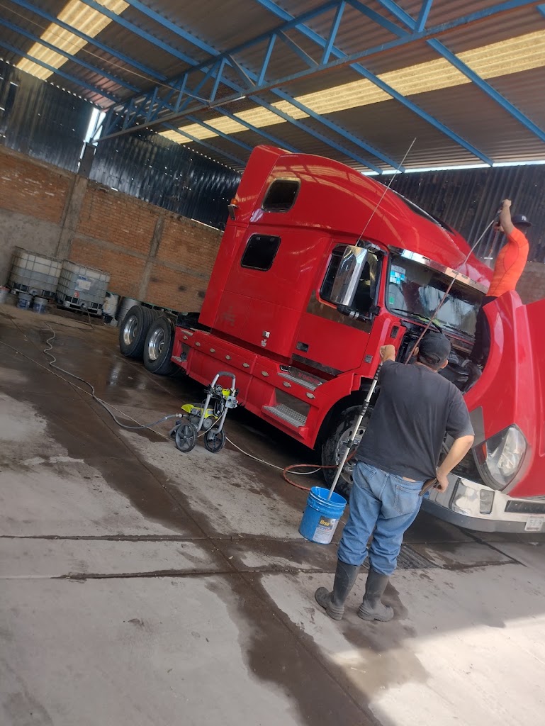 EL KIKO AUTOLAVADO