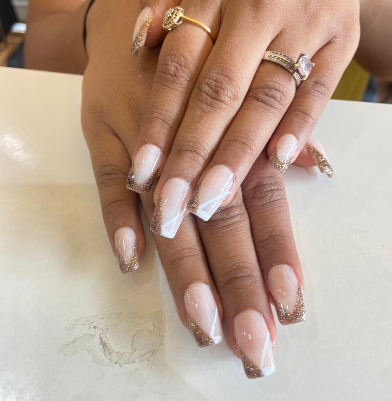 Kuts Kolor Luxury Unisex Salon