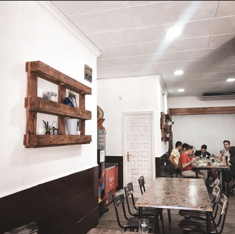 Bar Cafeteria Marcilla — Ambiente
