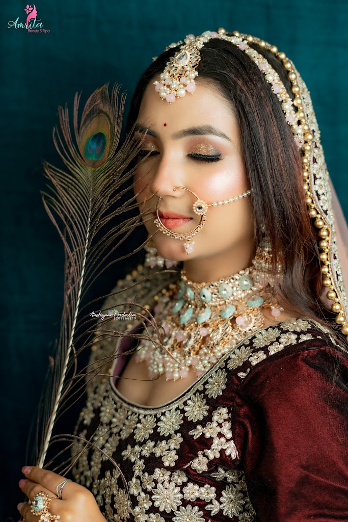 Amrita Luxury Beauty Parlour For Ladies Bridal Makeup Artist