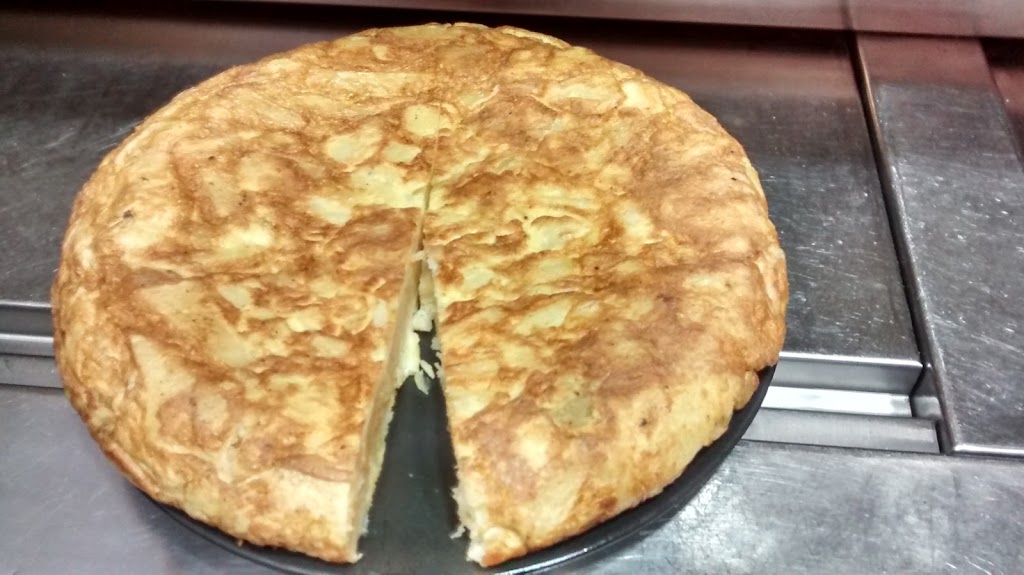 Bar Cafeteria La Mari — Comida y bebida