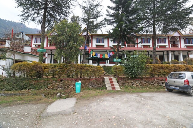 Oyo 26232 Mahima Resorts