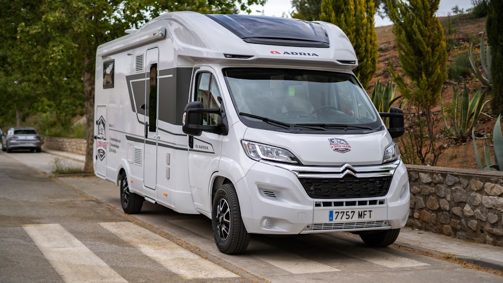 LA CAYENA VIAJERA - ALQUILER DE AUTOCARAVANAS